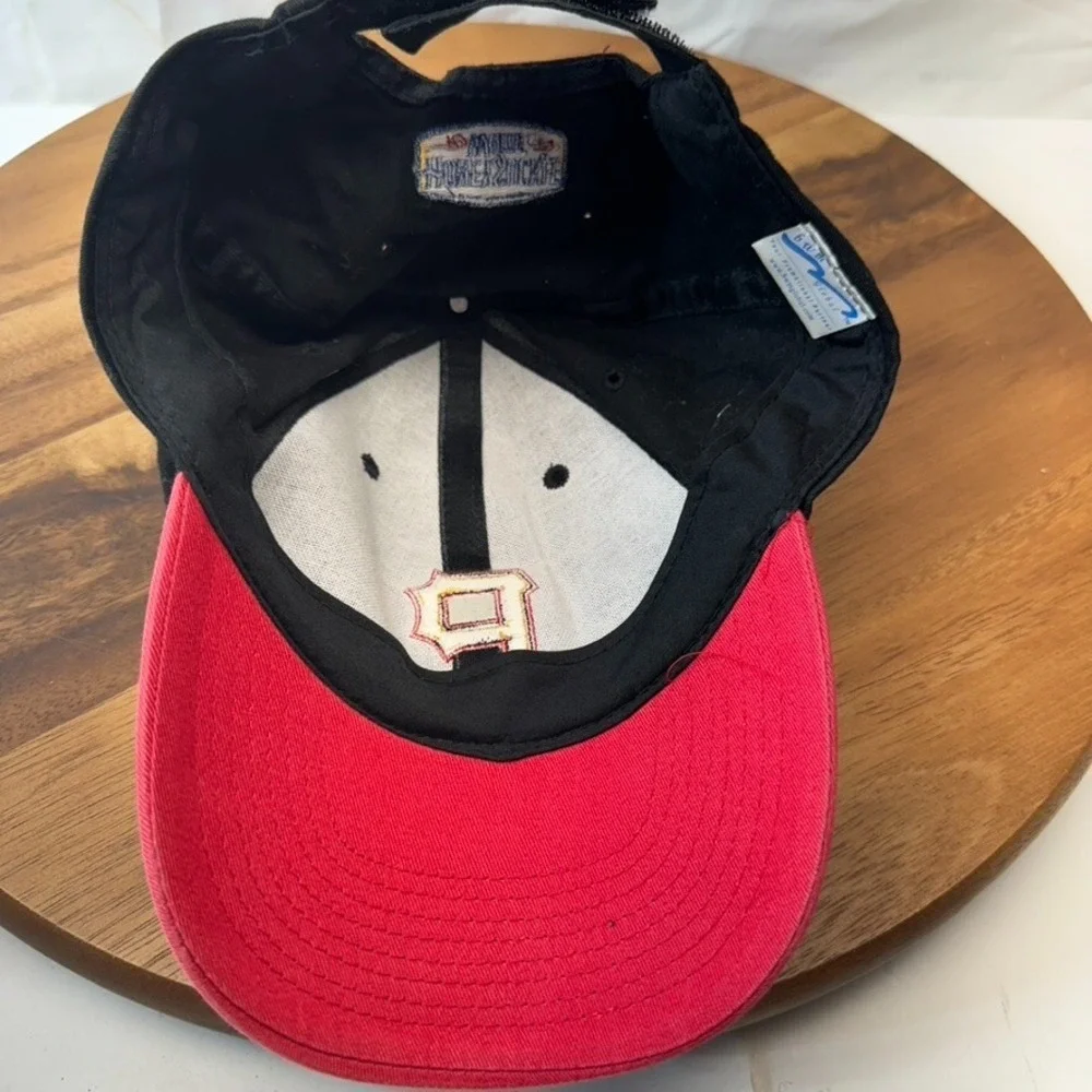 Vtg‎ Pittsburgh Pirates Hat Cap Strapback Black Red Adjustable Promotional Night
